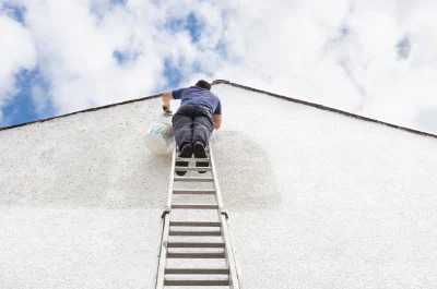 Peinture extérieure à Monmarvès — façades et ravalement